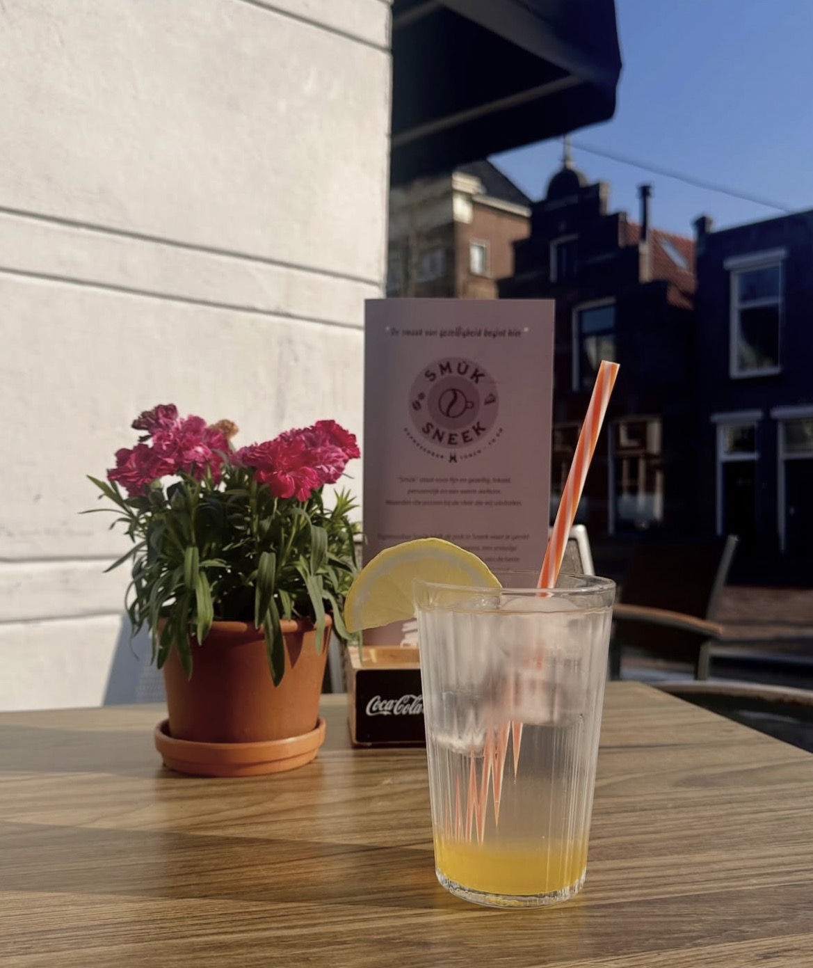 Huisgemaakte limonade bij Smûk Sneek — verfrissend drankje in het centrum